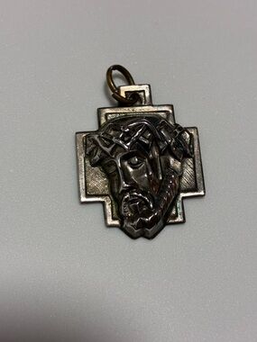 Silver-Tone Jesus Crown of Thorns Head Cross Pendant Necklace